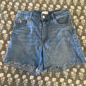 H&M Light wash denim shorts